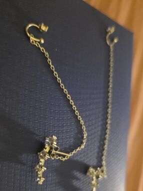 New Pair Of Stainless Steel Chain Ear Cuffs With Sparkling Crystals